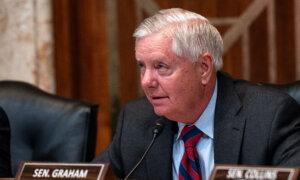 Senate Republicans to Draft $325 Billion Bills on Military Spending, Border Security