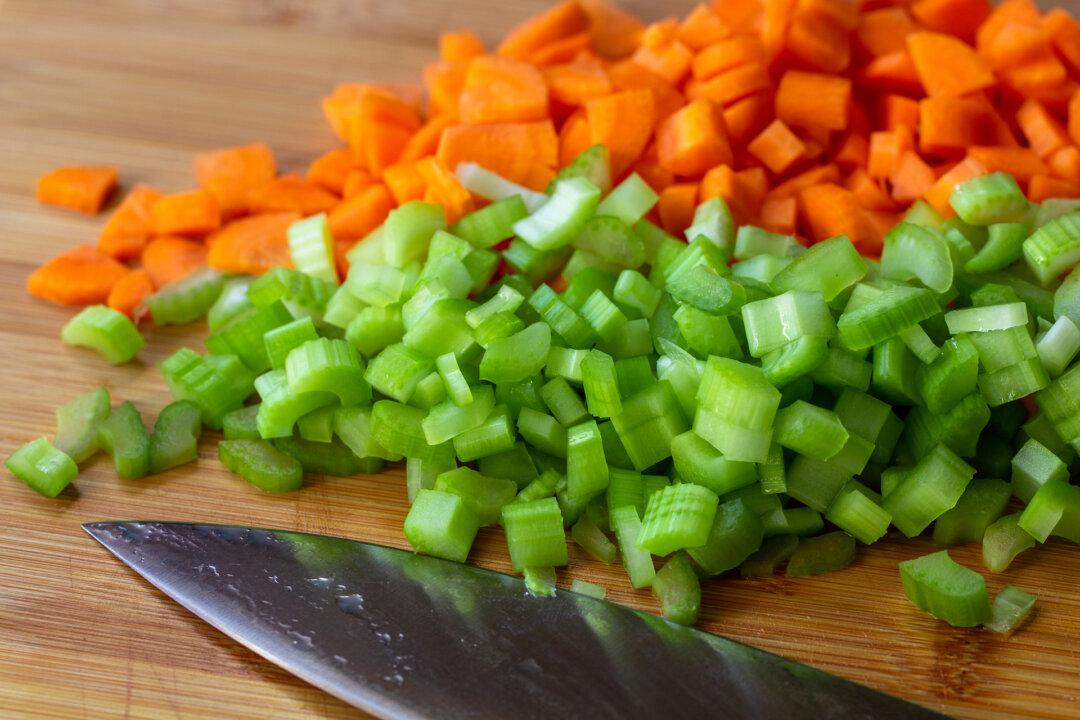 This Is the Easiest Vegetable Soup You’ll Ever Make