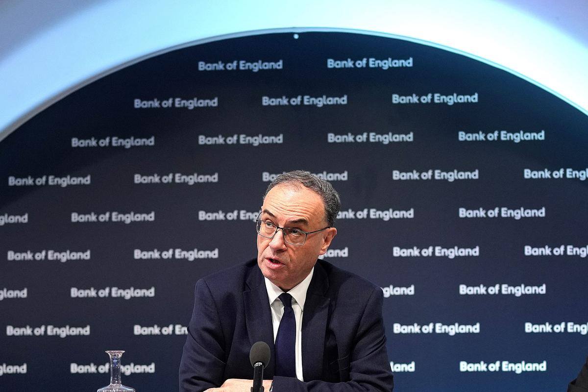 Bank of England Cuts Interest Rates to 4.5 Percent as It Downgrades Growth Forecast
