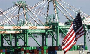 US Trade Deficit Jumped to $918 Billion Last Year, Largest Increase Since 2021