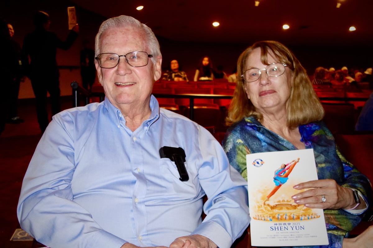 ‘Be Prepared to Be Entertained the Entire Time,’ Says Fresno Theatergoer About Shen Yun