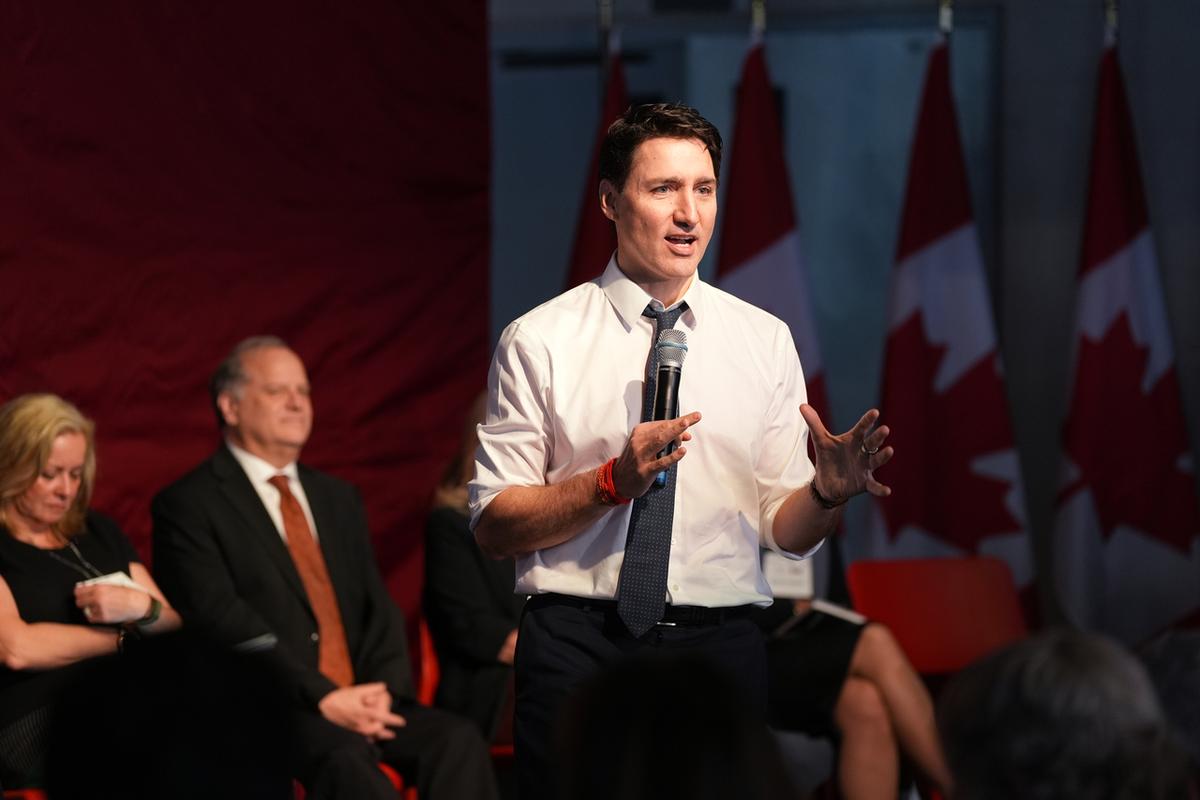 Trudeau Says It’s ‘About Time’ Canada Had ‘Genuine’ Internal Free Trade