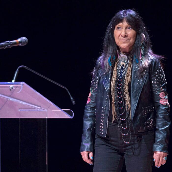 Singer-Songwriter Buffy Sainte-Marie Stripped of Order of Canada