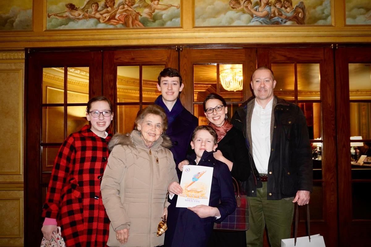 Shen Yun Is ‘Changing the Global Perspective on What China Was Like Before Communism,’ Says Aerospace Engineer