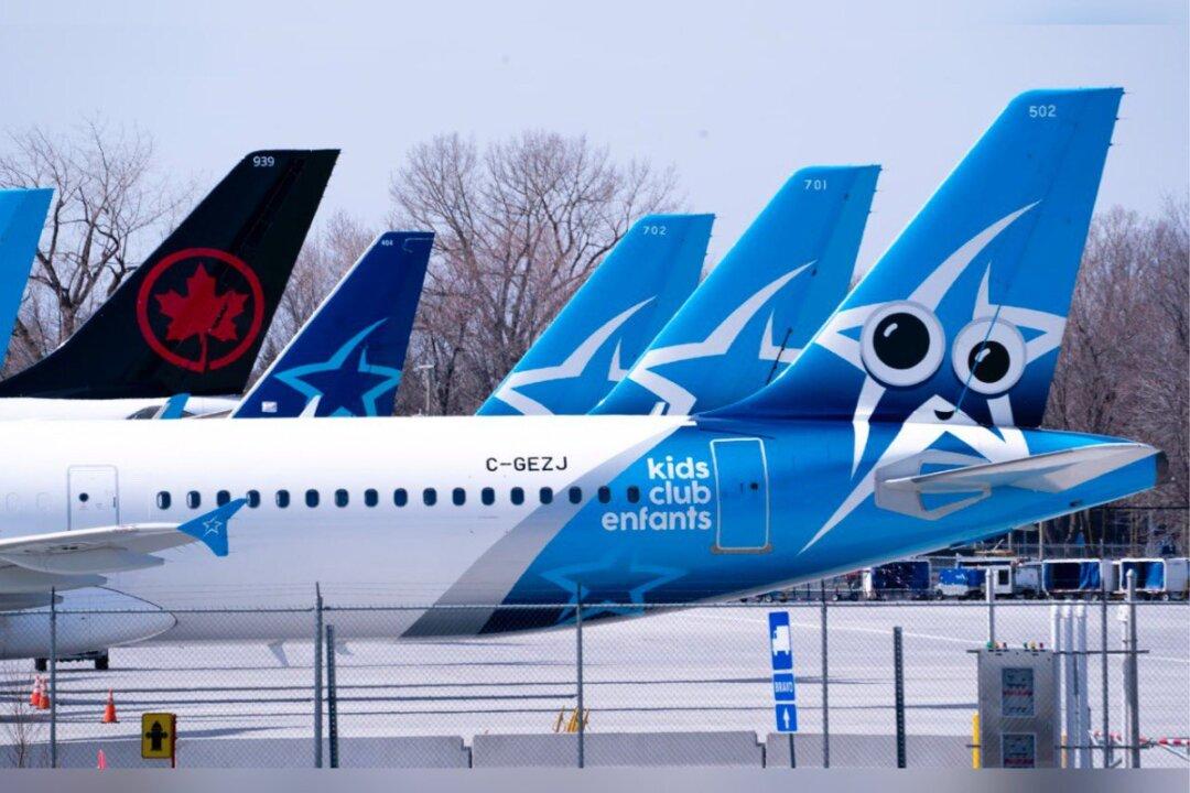 Air Transat Scraps Free Carry-On Bag on Low-Fare Tickets