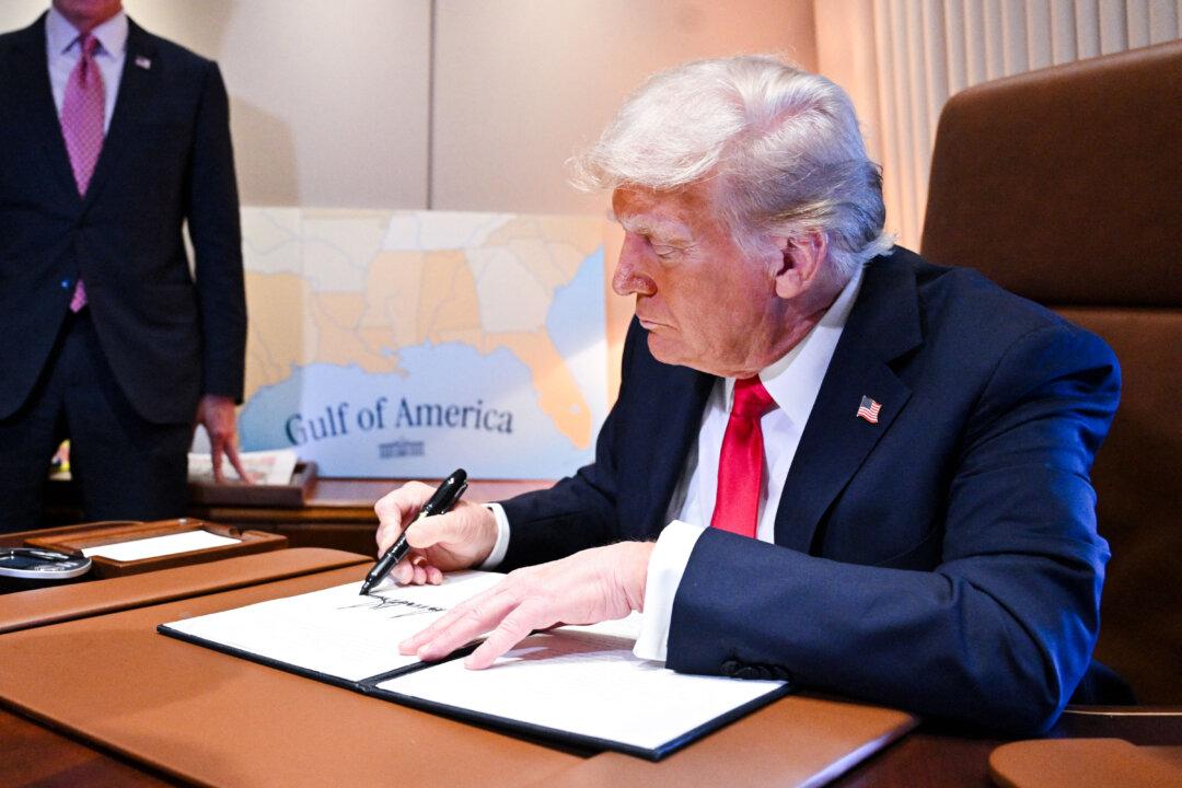 Trump Signs Proclamation Recognizing Feb. 9 as ‘Gulf of America’ Day
