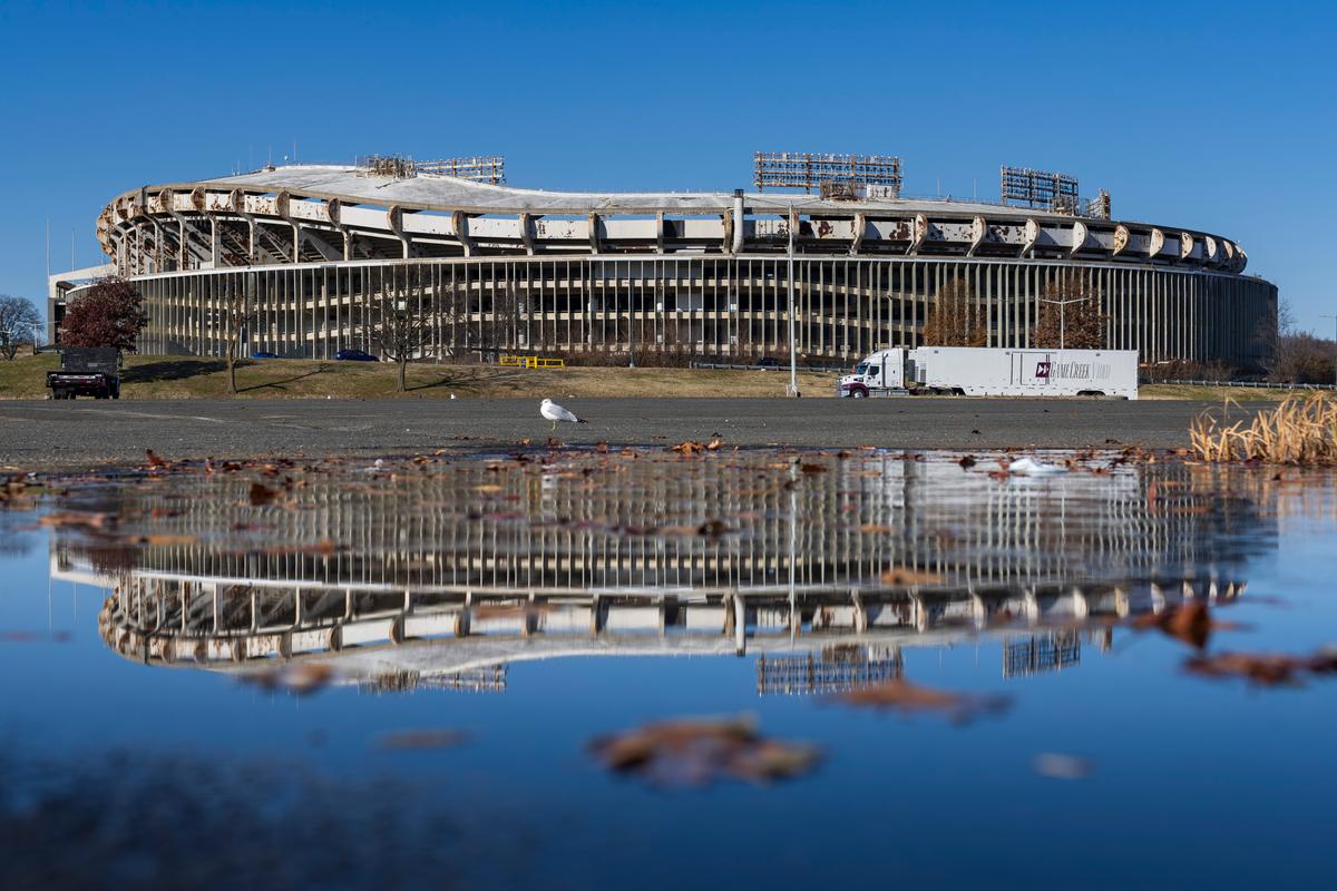 Commanders Reach Multibillion Dollar Deal to Revitalize RFK Stadium