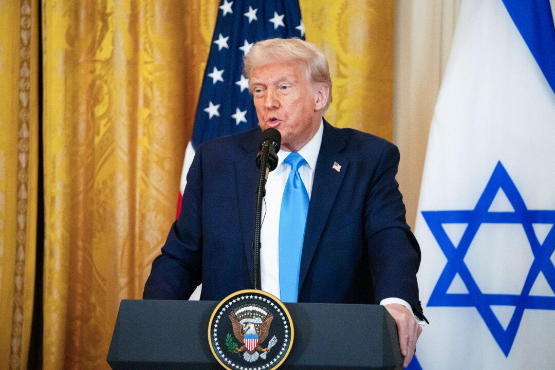 Trump Says No Right to Return for Palestinians Leaving Gaza Under His Plan