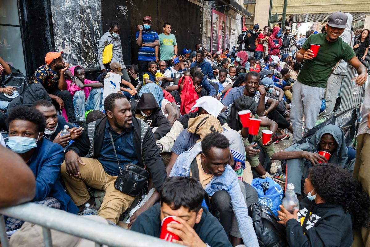 News Brief: Musk Says FEMA Spent $59 Million on Housing Illegal Immigrants in NYC Hotels; 3rd Judge Blocks Trump’s Birthright Citizenship Order