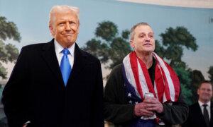 Trump Meets With Fogel at White House After Release From Russian Prison