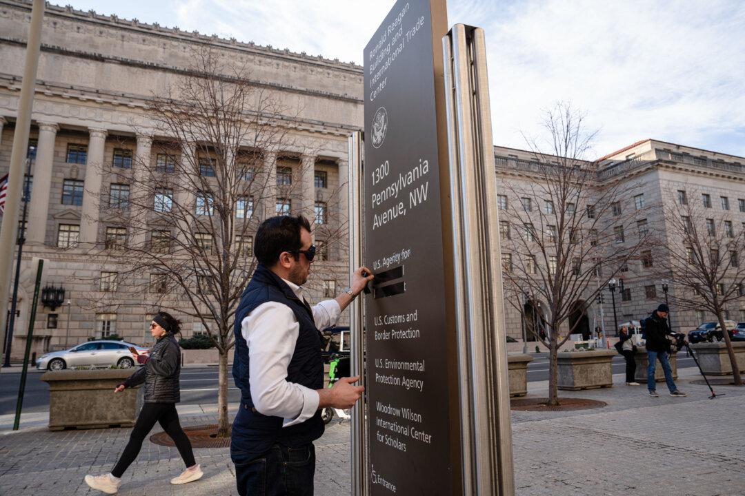 Judge Gives Trump Admin 2 Days to Unfreeze Foreign Aid Funds