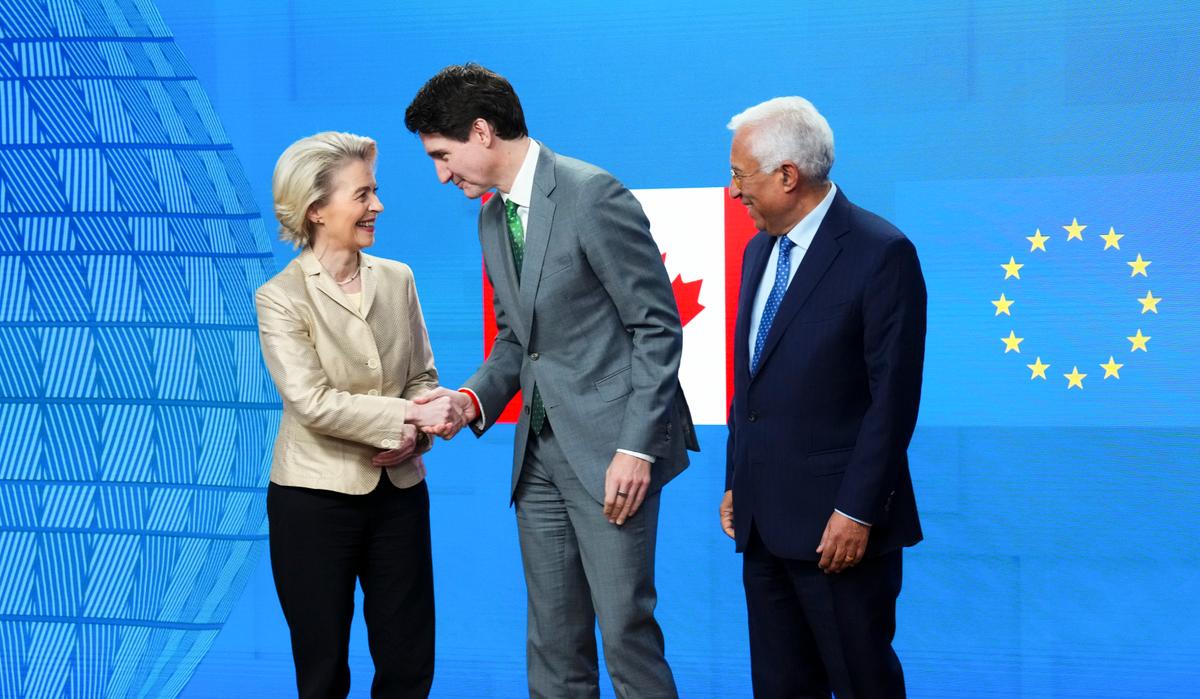Trudeau in Brussels to Talk Security as US Tariff Threats Continue