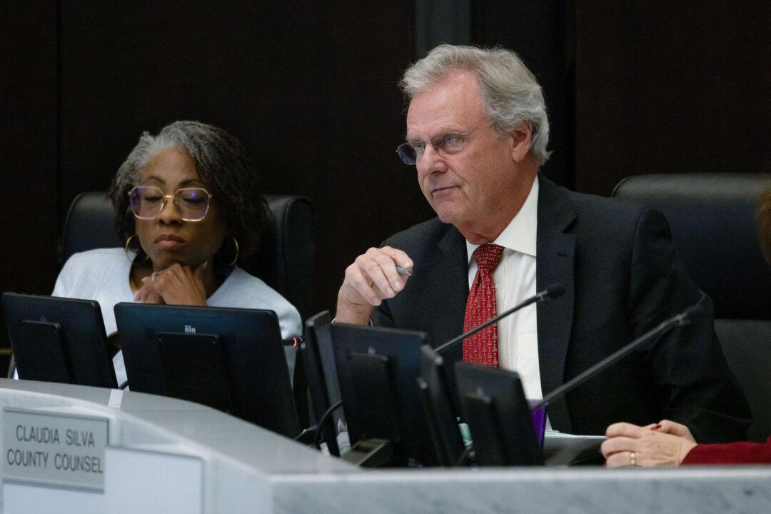 San Diego County Fails to Advance Endorsement of Federal Bill on Women’s Sports