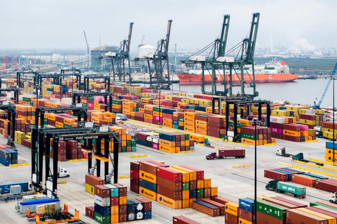 Trump Says He Will Sign Reciprocal Tariffs Soon