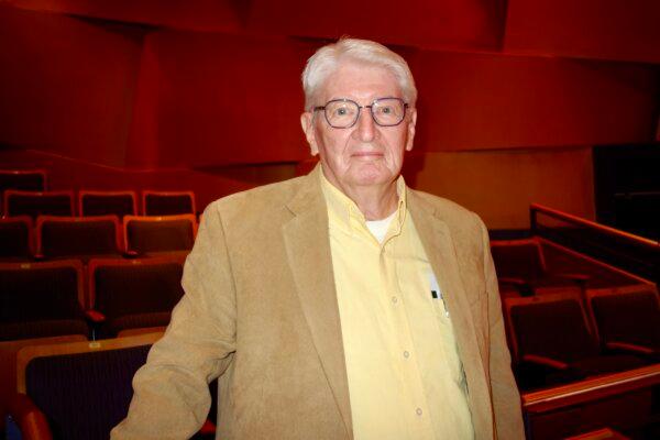 Ned Miner enjoyed Shen Yun at the Mesa Arts Center's Ikeda Theater in Mesa, Ariz., on Feb. 12, 2025. (Lily Yu/The Epoch Times)
