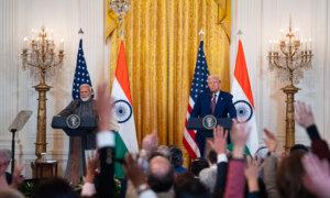 Trump, Modi Commit to Boosting Trade and Defense Ties