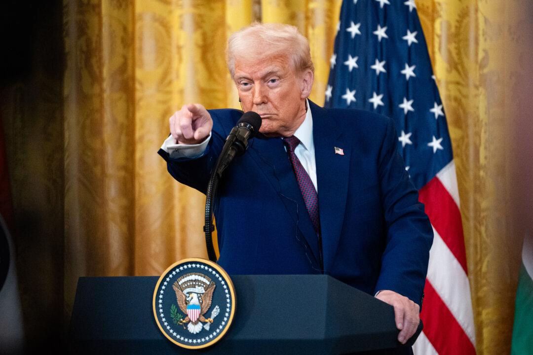 Trump Issues ‘Final Warning’ to Hamas, Demands Release of All Hostages