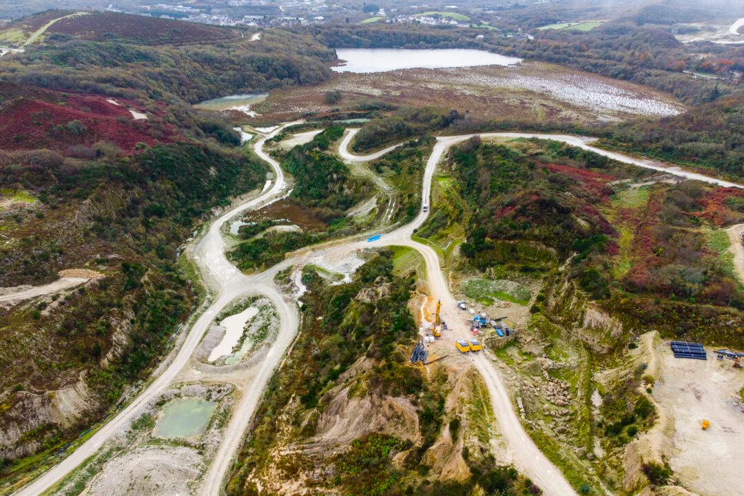 Residents Fear Exposure to Toxic Dust as Critical Minerals Mine Moves Forward