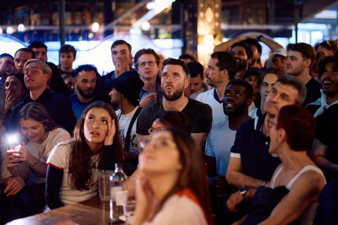 Proposed Security Law for Venues Sparks Debate on Costs and Compliance