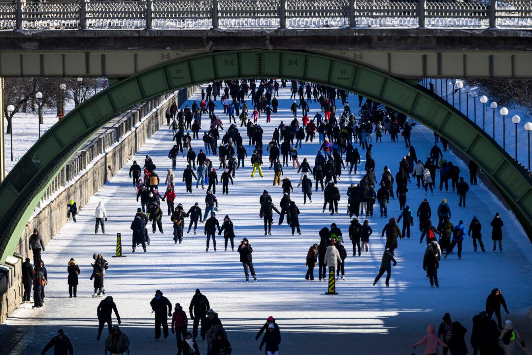 Ottawa a ‘Winter Wonderland’ With Winterlude and a Fully-Open Canal