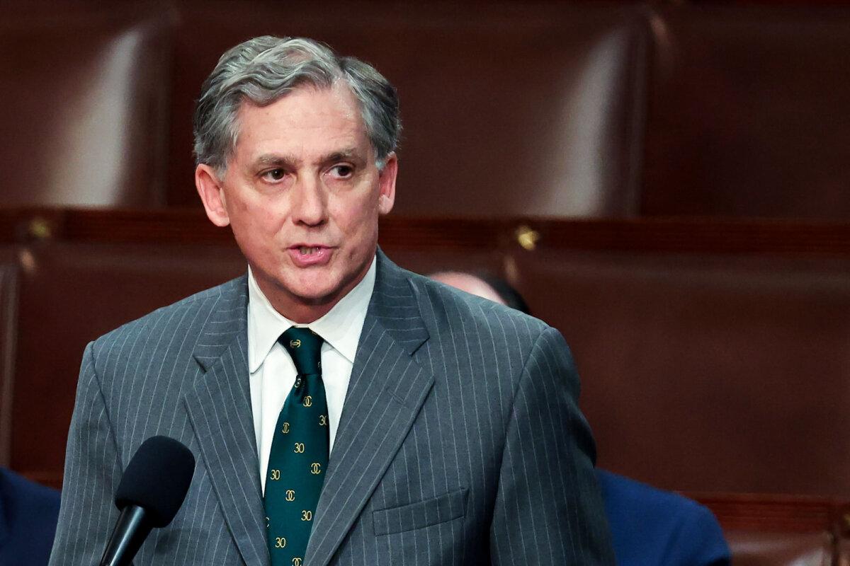 U.S. Rep.-elect French Hill (R-Ark.) delivers remarks in the House Chamber during the third day of elections for Speaker of the House at the U.S. Capitol Building in Washington, on Jan. 5, 2023. (Win McNamee/Getty Images)