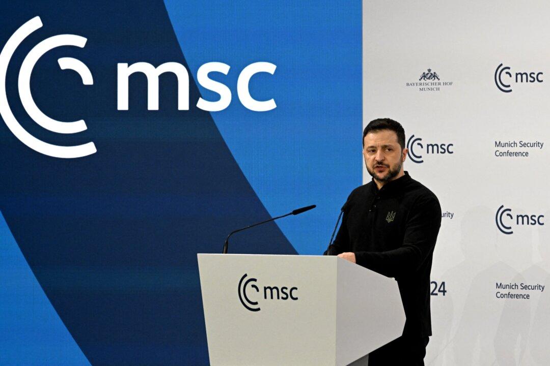 Zelenskyy Calls for Creation of European Armed Forces