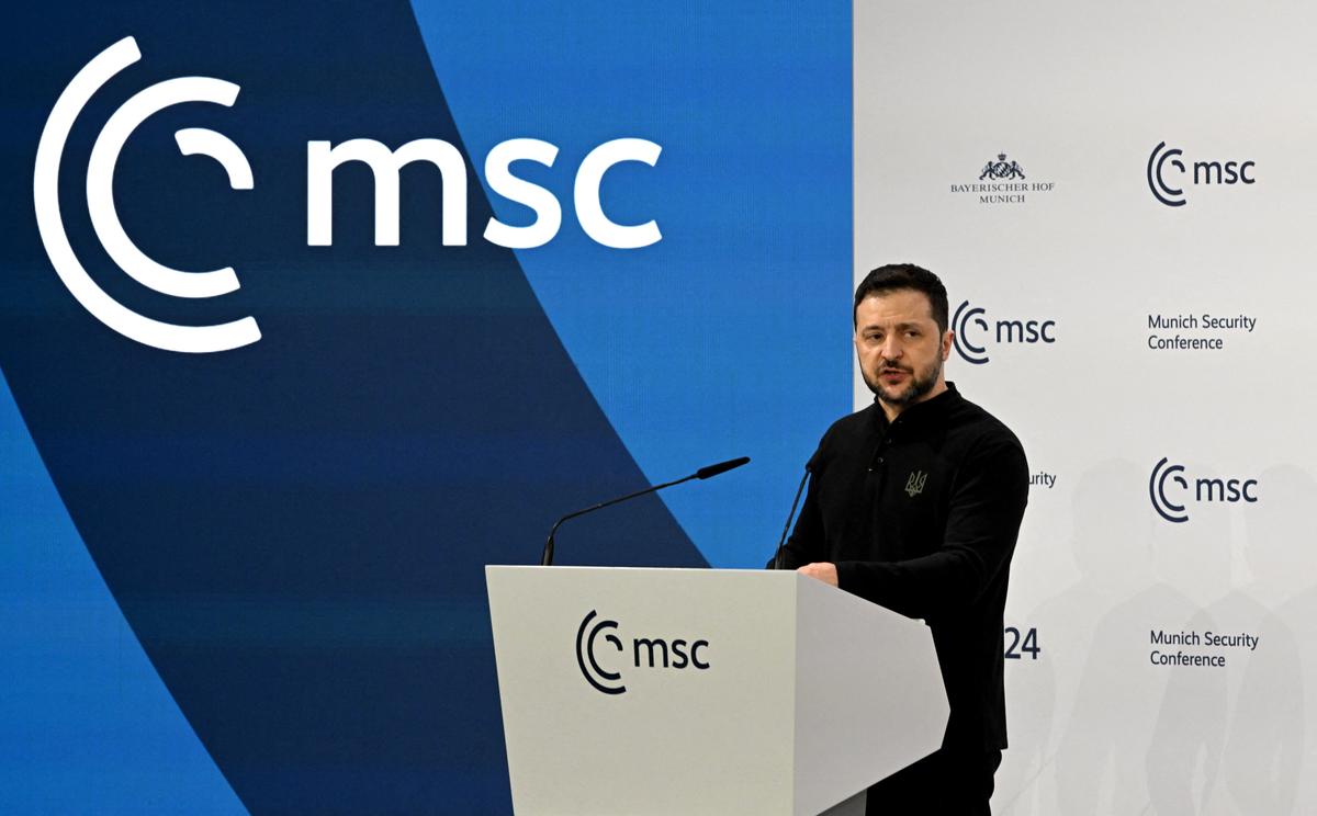 Zelenskyy Calls for Creation of European Armed Forces