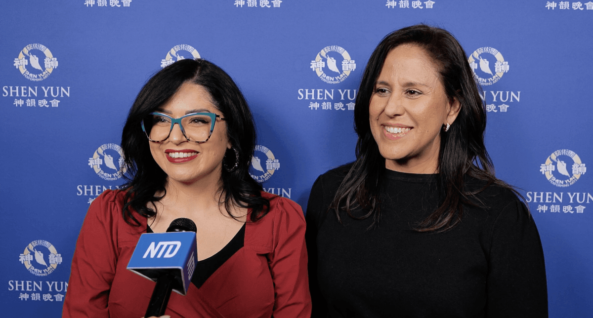 School Principals Bring About 200 Students to See Shen Yun