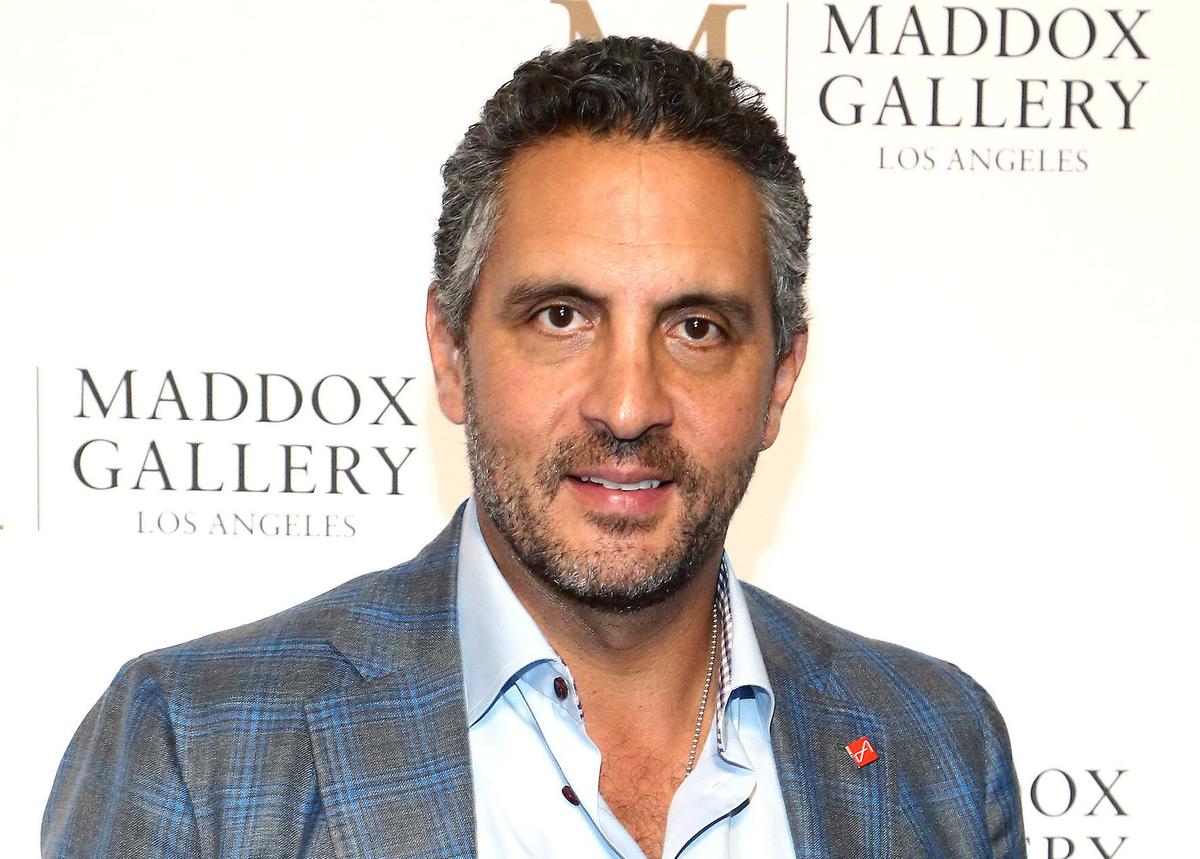 Mauricio Umansky Undergoes Surgery for Broken Clavicle After Aspen Ski Accident