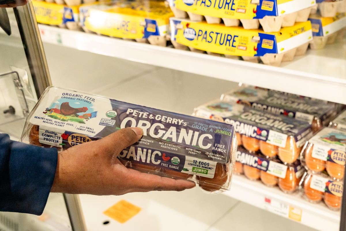 Rollins Pitches Five-Point Plan to Address High Egg Prices thumbnail