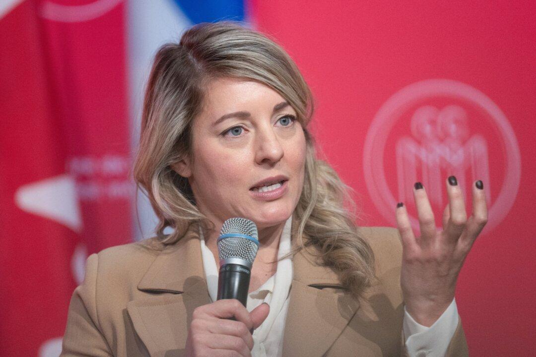 Foreign Minister Joly Says Fertilizer, Energy Could Be Bargaining Chips Against US Tariffs