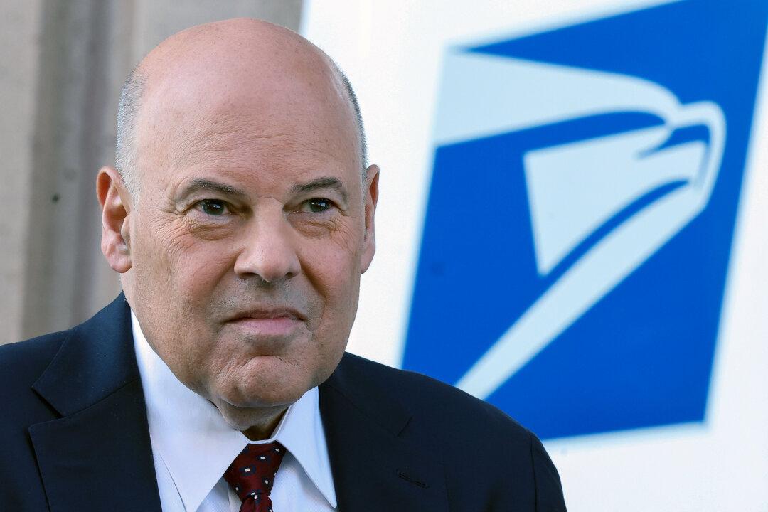 Postmaster General Louis DeJoy Stepping Down, Tells USPS Board to Find His Successor