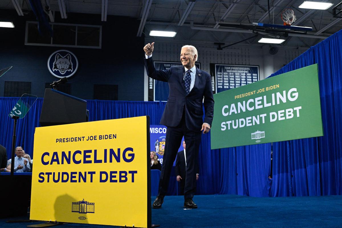 Appeals Court Blocks Biden-Era Student Loan Forgiveness Plan