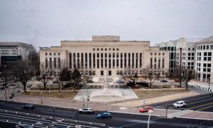 Judge Blocks Key Parts of Trumpâs Order Targeting Law Firm Susman Godfrey