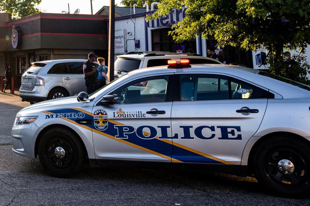 2 Kentucky Deputies Shot While Serving Warrant. Suspect Then Took His Own Life, Authorities Say