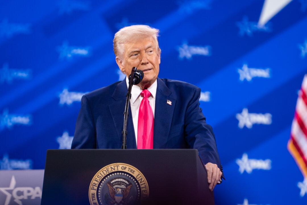 Trump Says He’s Going With Musk to Check If There Is Gold in Fort Knox