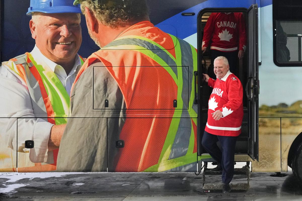 Ford Highlights Promise to Speed up Ring of Fire Approvals at Stop in Thunder Bay