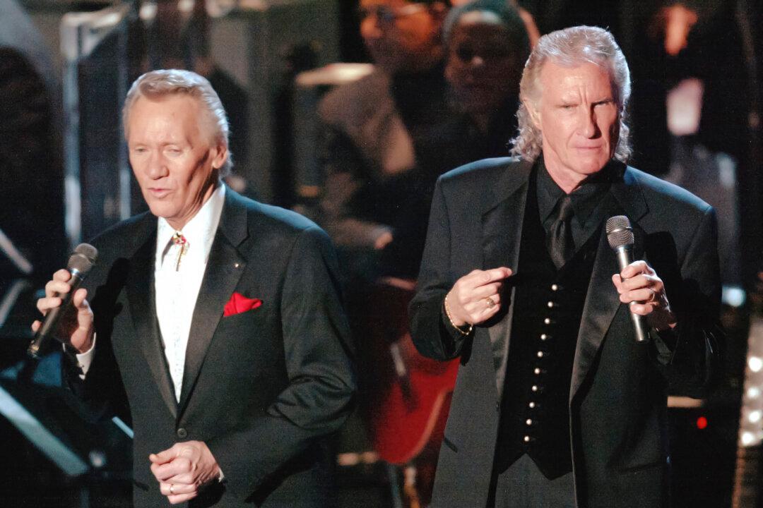 Righteous Brothers’ Bill Medley Returns to Music With 1st Album in Nearly 20 Years