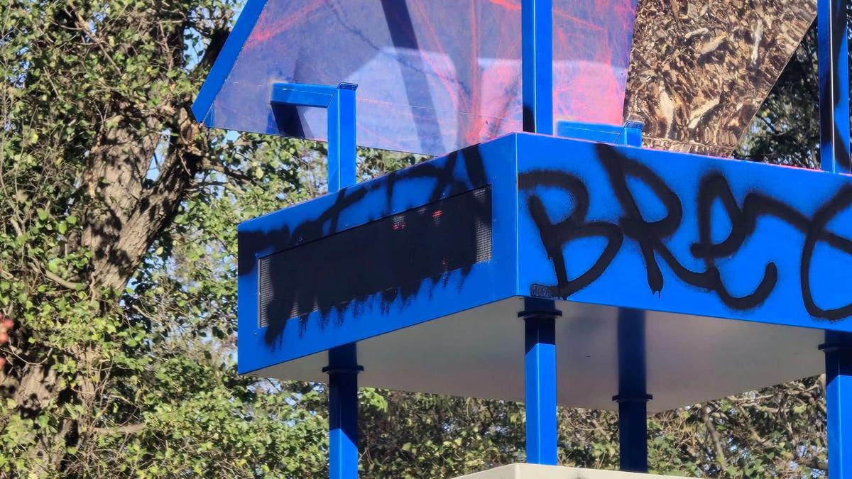 Victoria’s $18,000 Climate Change Doomsday Clock Vandalised