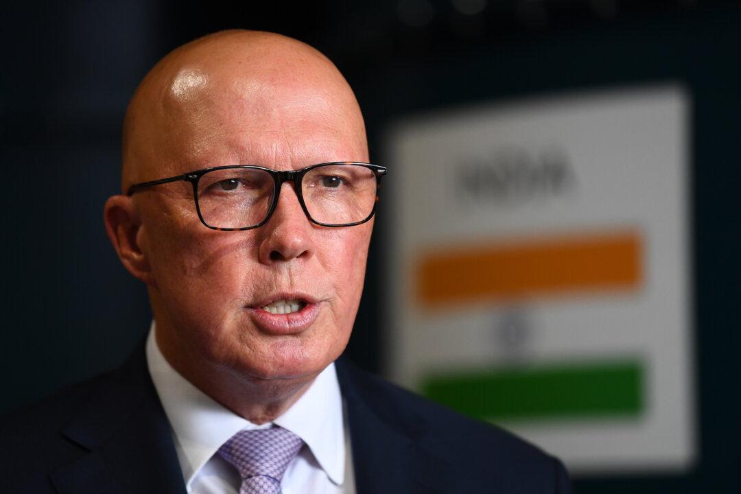 Tony Burke Criticises Dutton for Stoking Fear After Terror Plot Revealed to Be a Hoax
