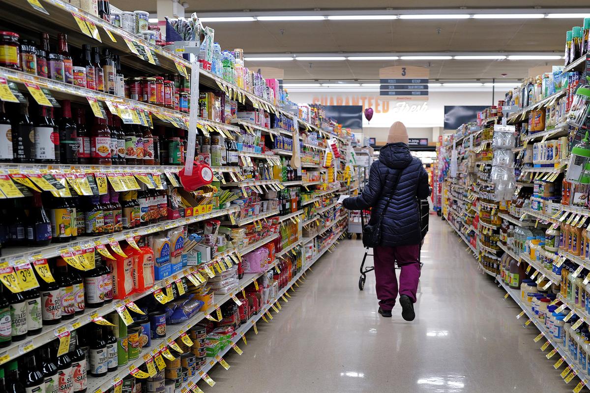 18 Ways to Save Money on Groceries