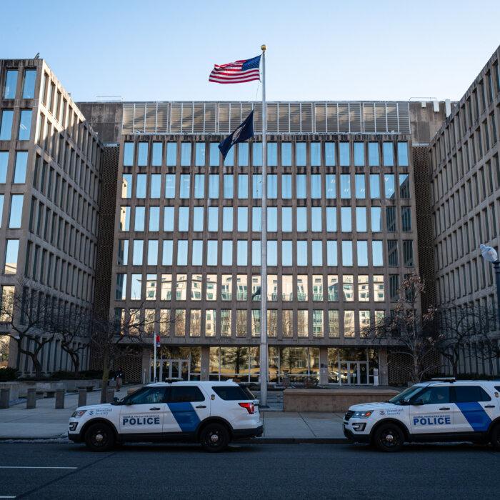 US Federal Workforce Numbers Drop to Lowest Level Since 2015