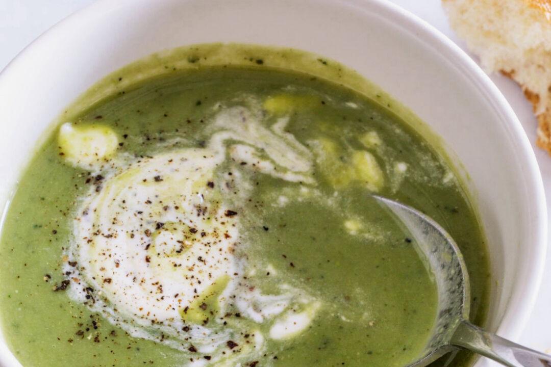 Seasonal Vegetables Come Together in a Delicious Spring Soup