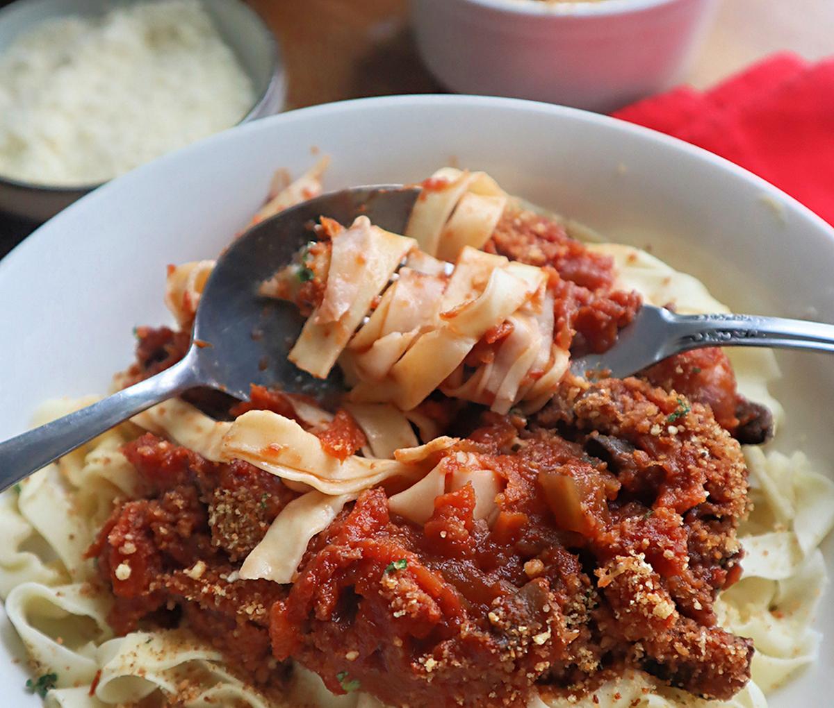 Pasta al Sugo Finto Offers Tasty Alternative to Meat Sauce