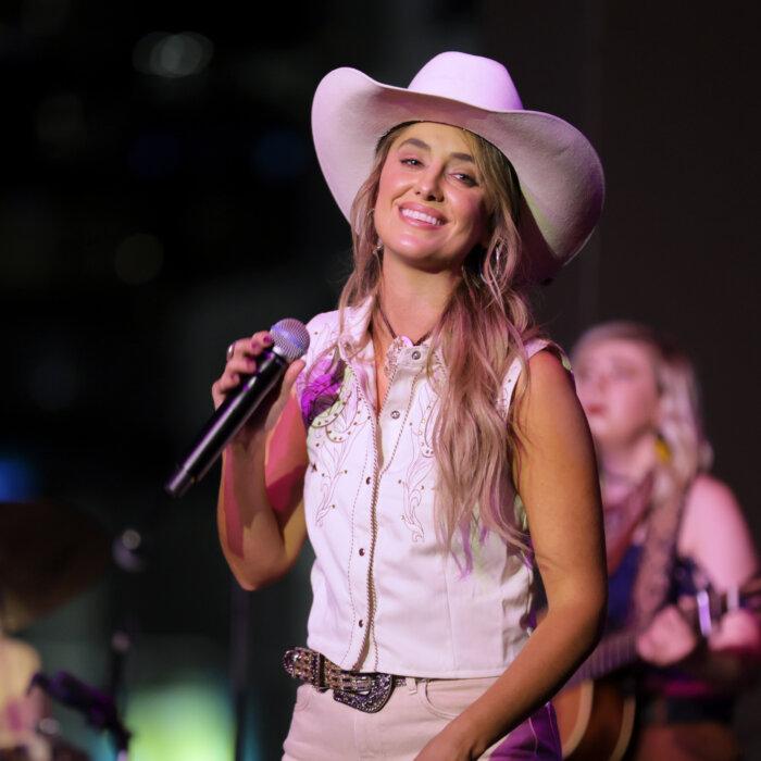 Country Singer Lainey Wilson Pens Foreword for Grand Ole Opry’s New Children’s Book