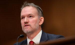 Senate Confirms Top Trade Negotiator; President Trump Holds First Cabinet Meeting