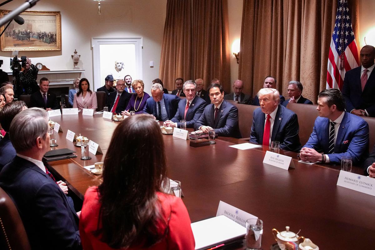 5 Key Takeaways From Trump’s 1st Cabinet Meeting thumbnail