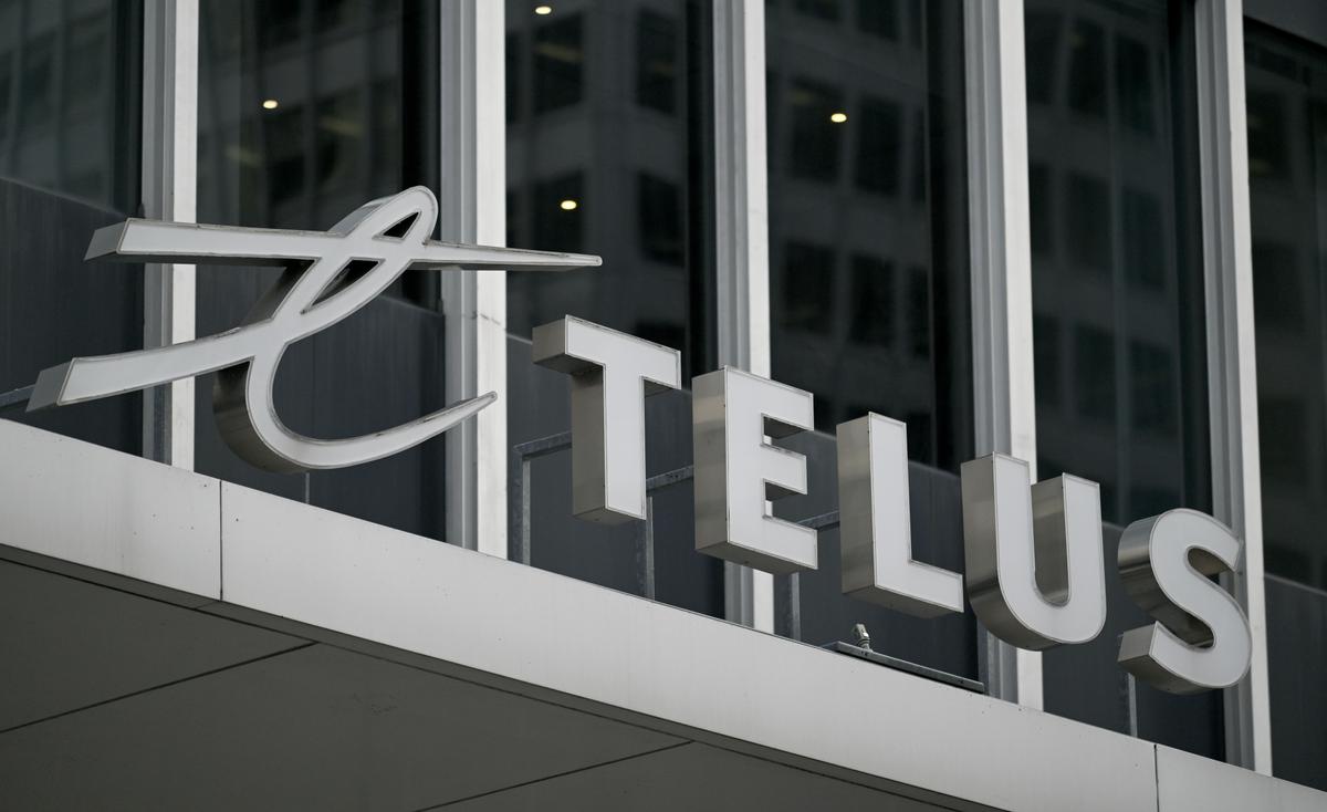 Telus Offers Hundreds of Buyouts to Workers Across the Country