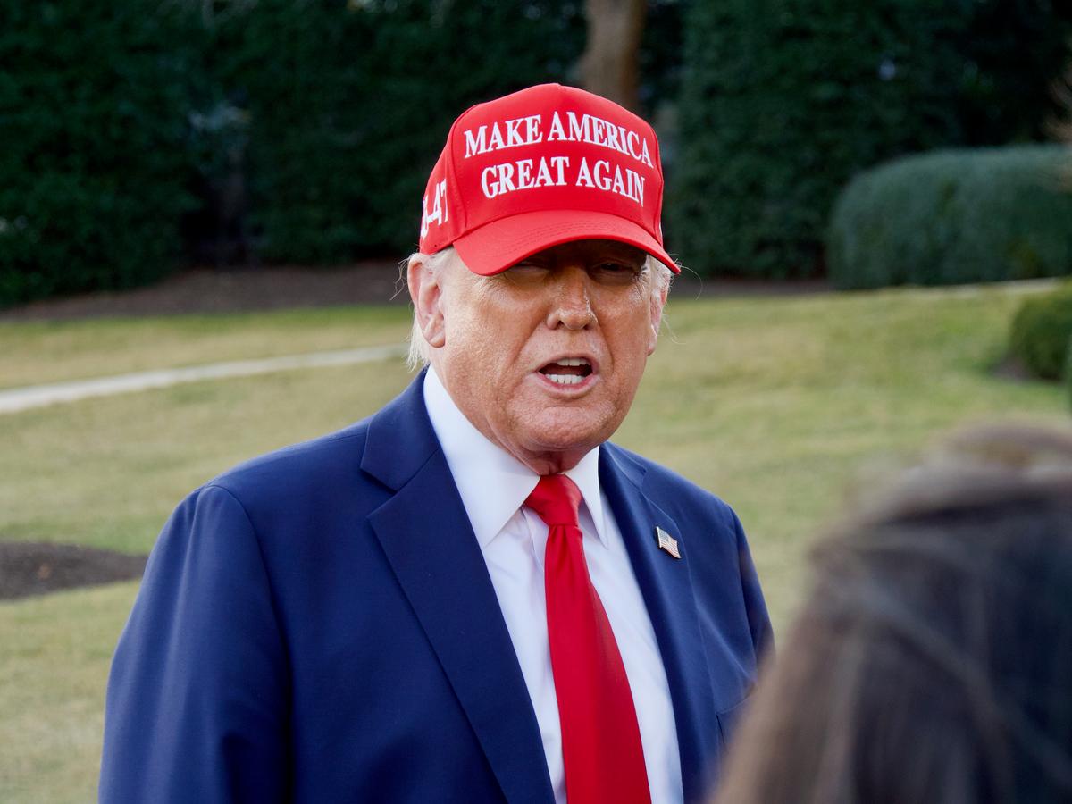 Trump Reveals What Zelenskyy Has to Do to Return to the White House