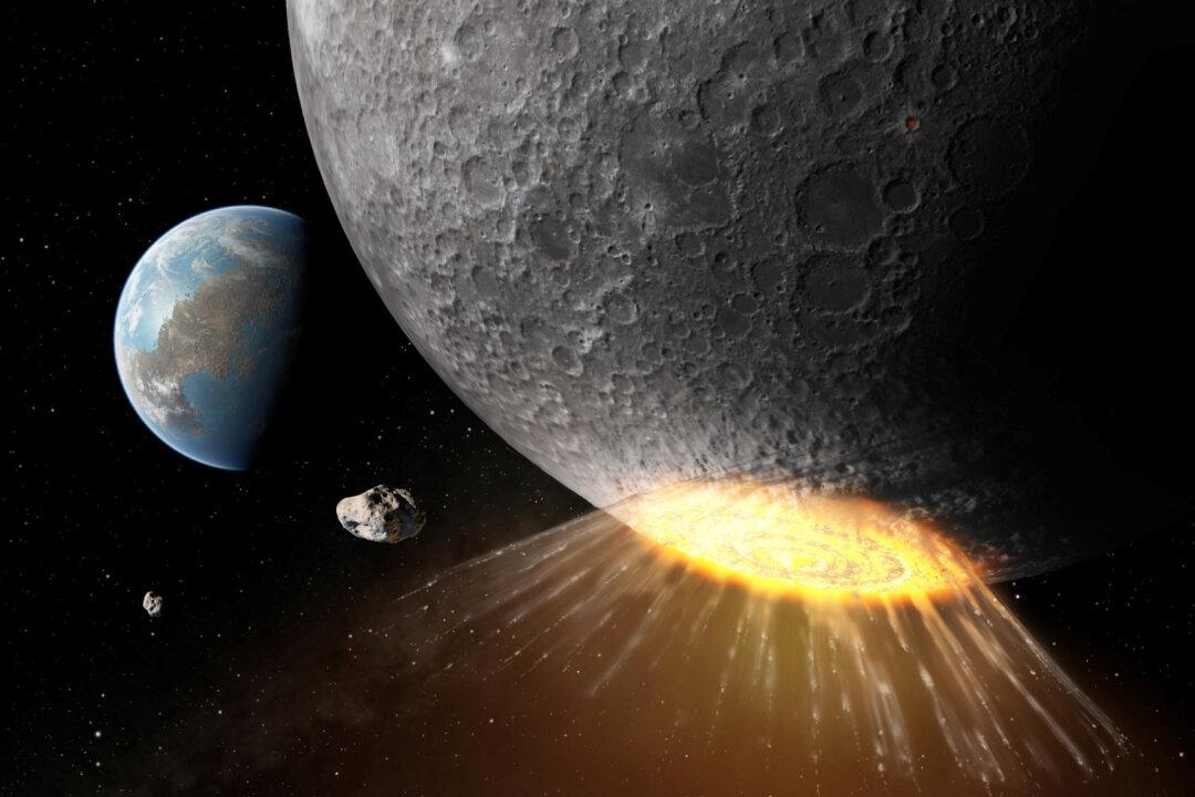 Asteroid Impact on Moon Blasted 2 Grand Canyons in 10 Minutes